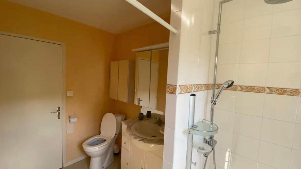 Appartement Aux Sources De La Chabanne Saint-Hilaire-les-Courbes Exterior foto